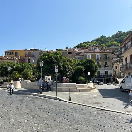 Villa Da Piero & Lilia Centola Exterior foto